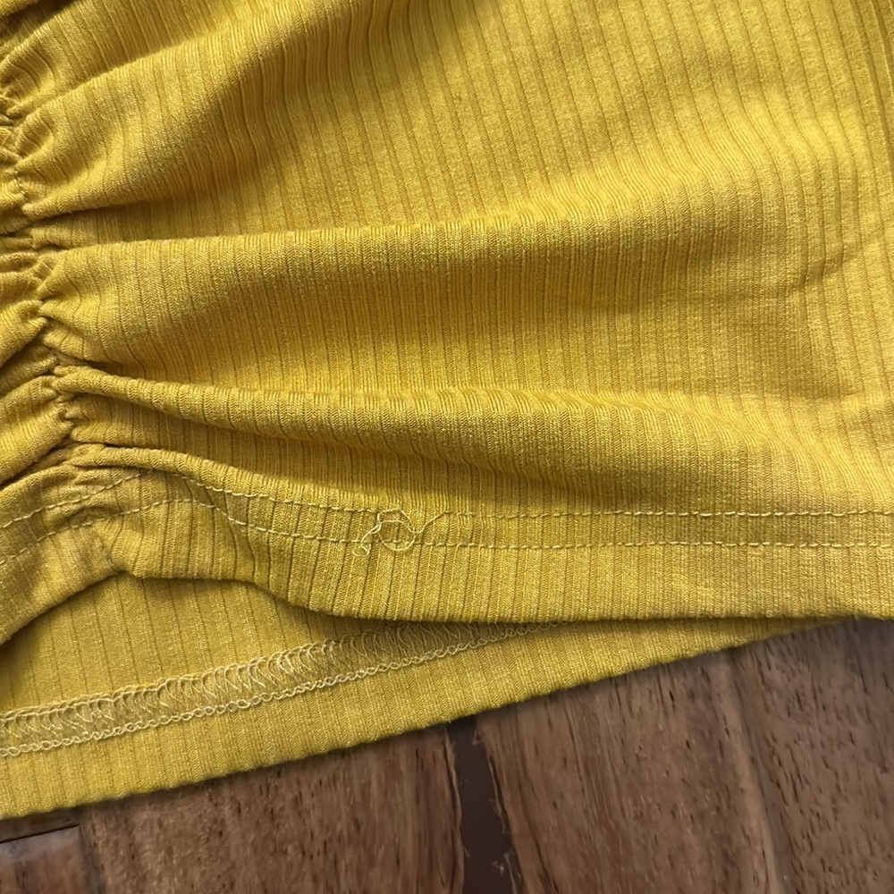 CIDER Ruched Rib Halter Top - Picture 8 of 11
